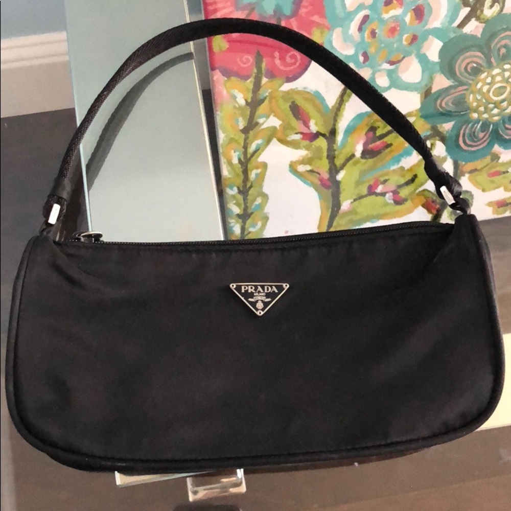 Prada Nylon bag. 100% Authentic